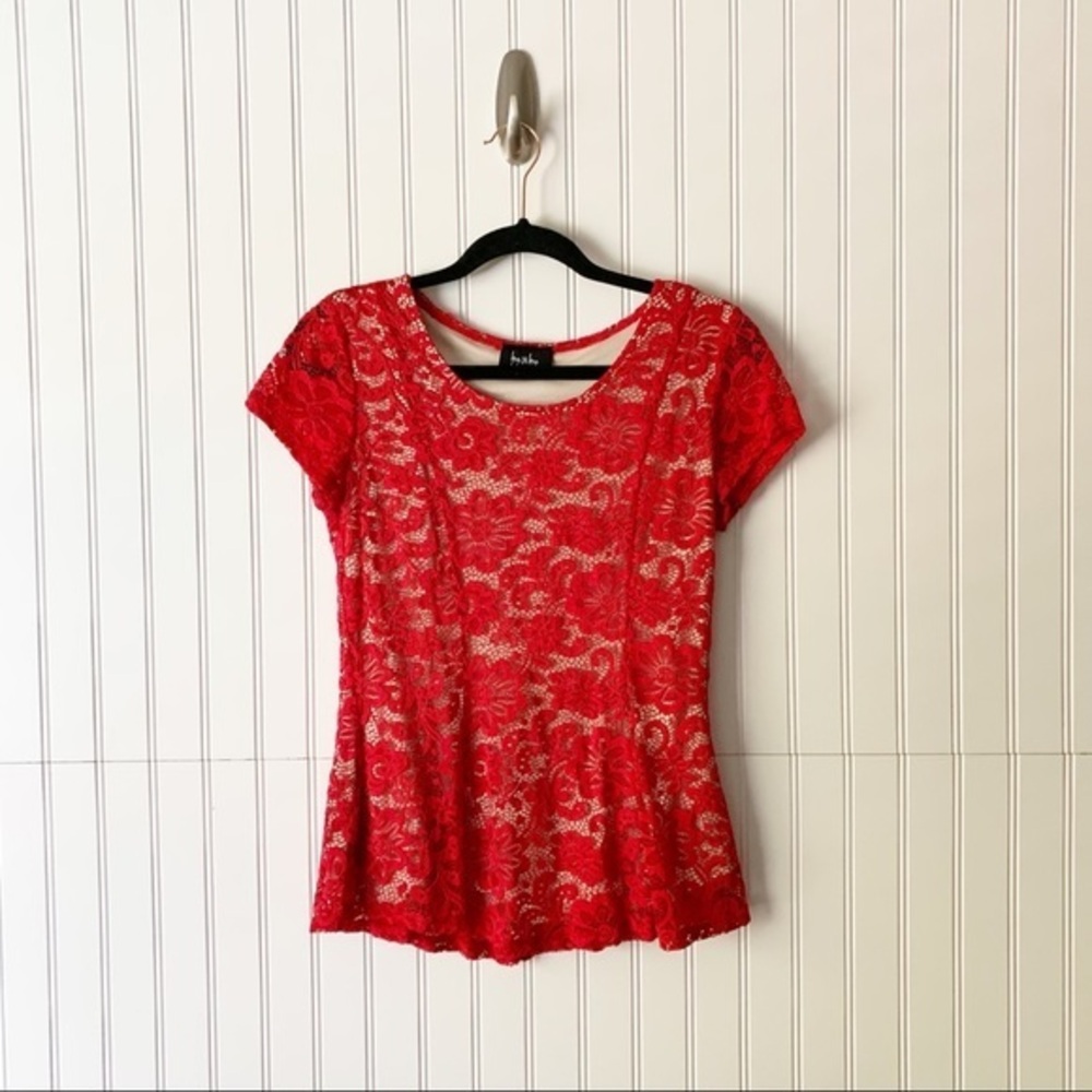 BY & BY Juniors Medium Red Lace Peplum Blouse